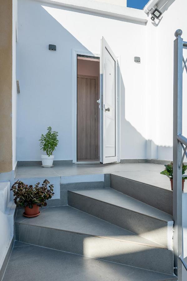 חאניה M City Apartments 100M From The Beach מראה חיצוני תמונה